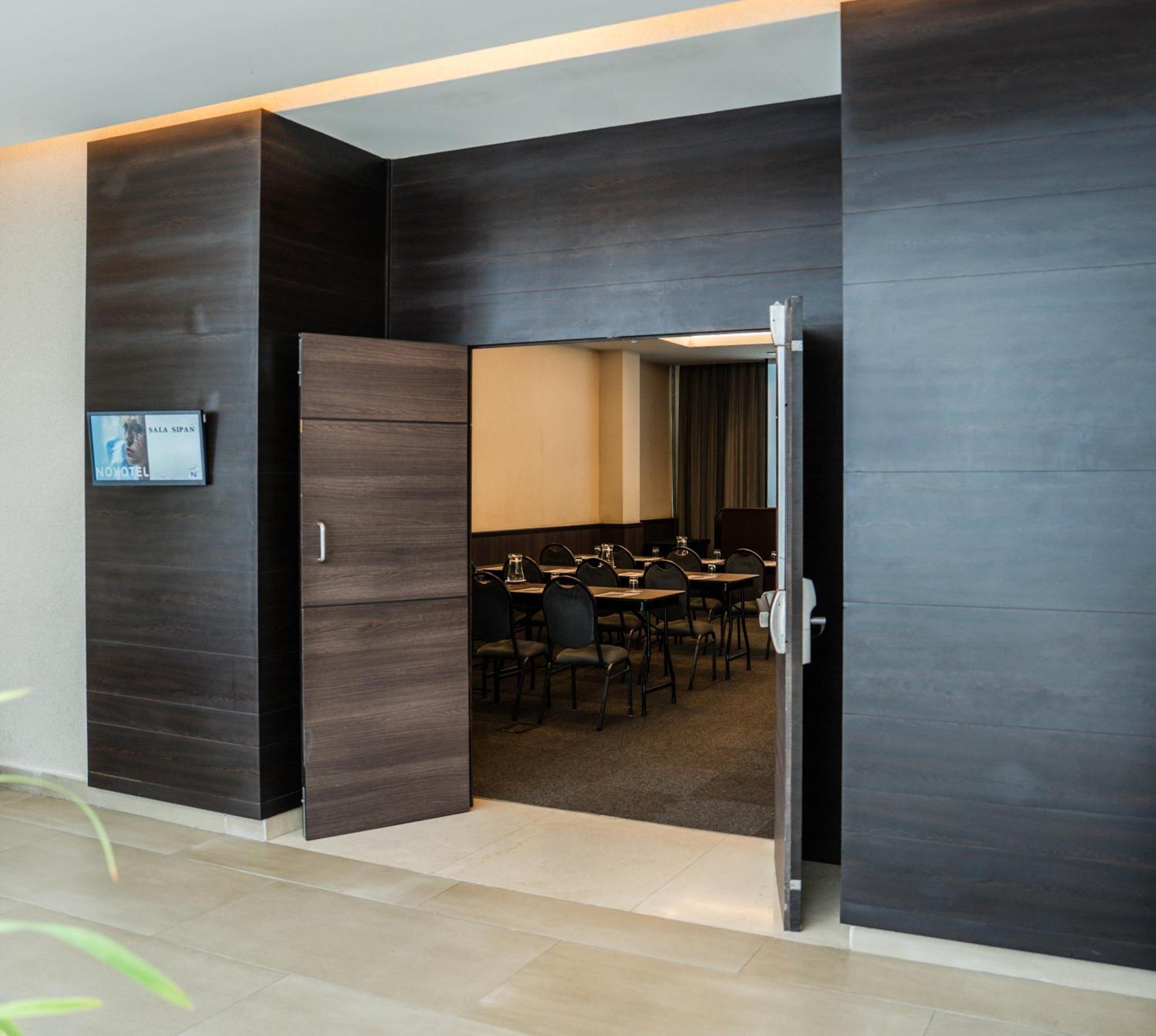 Novotel Lima San Isidro المظهر الخارجي الصورة