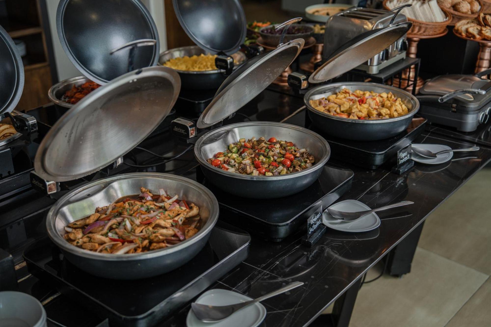 Novotel Lima San Isidro المظهر الخارجي الصورة